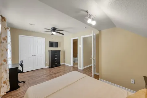 125 Pine Street Prairie View TX 77445