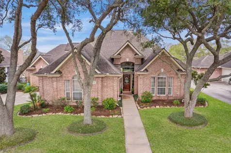 308 Green Oaks Drive League City TX 77573