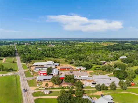1338 Highway 237 Round Top TX 78954