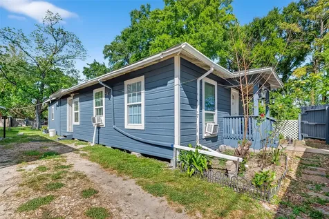 968 Garapan Street Houston TX 77091