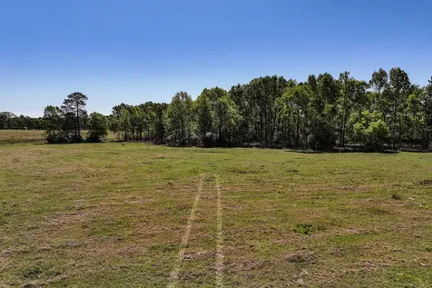 139.82 Acres State Highway 21 E Crockett TX 75835