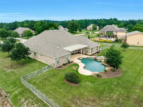 15219 Beisert Circle Magnolia TX 77355