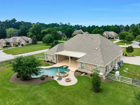 15219 Beisert Circle Magnolia TX 77355