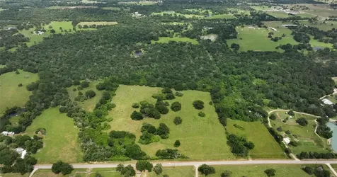 27296 Rock Island Road Hempstead TX 77445