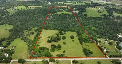 27296 Rock Island Road Hempstead TX 77445