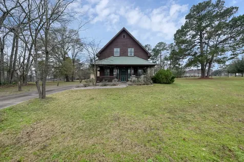 41 Hunters Creek Drive Huntsville TX 77340