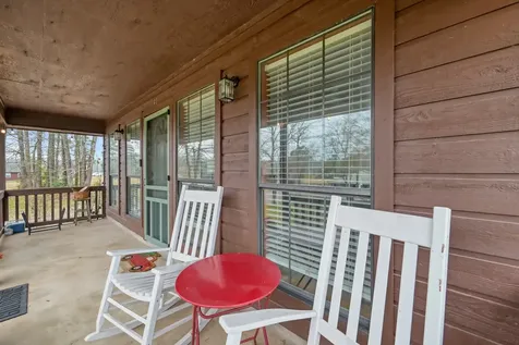 41 Hunters Creek Drive Huntsville TX 77340