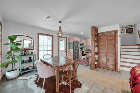 41 Hunters Creek Drive Huntsville TX 77340