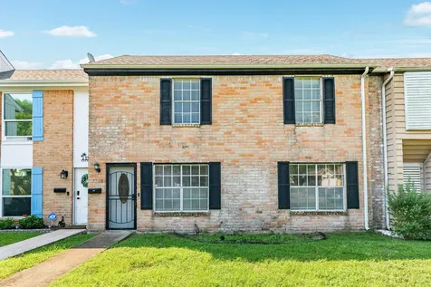 1920 Back Bay Drive Galveston TX 77551