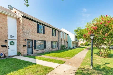1920 Back Bay Drive Galveston TX 77551