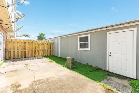1920 Back Bay Drive Galveston TX 77551