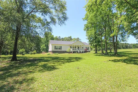233 Taylor Cemetery Road Moscow TX 75960