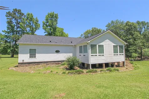 233 Taylor Cemetery Road Moscow TX 75960