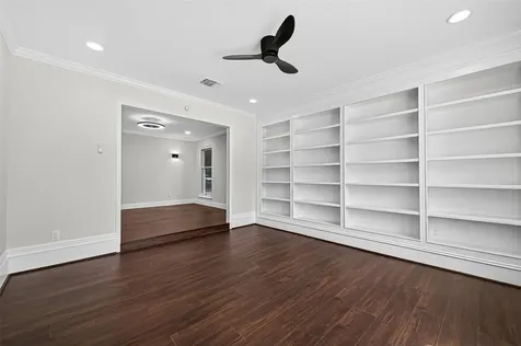 5607 Pebble Springs Drive Houston TX 77066