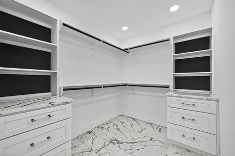 5607 Pebble Springs Drive Houston TX 77066