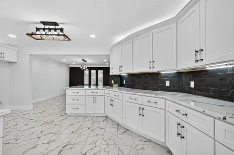 5607 Pebble Springs Drive Houston TX 77066