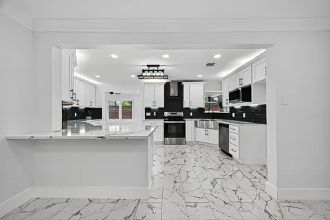 5607 Pebble Springs Drive Houston TX 77066