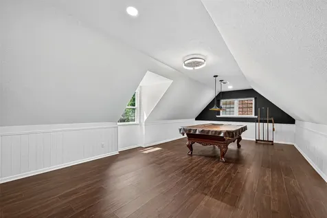 5607 Pebble Springs Drive Houston TX 77066