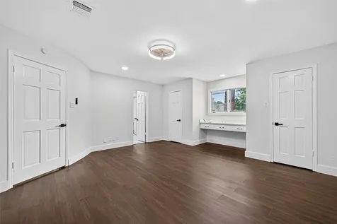 5607 Pebble Springs Drive Houston TX 77066