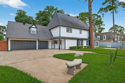 5607 Pebble Springs Drive Houston TX 77066