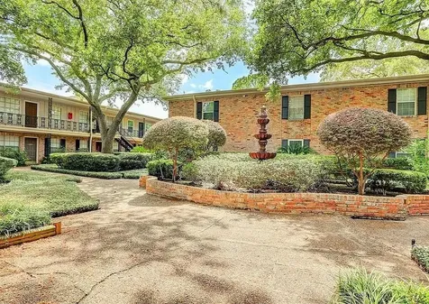 3224 Timmons Lane 108 Houston TX 77027