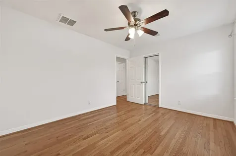 3003 Topham Houston TX 77018