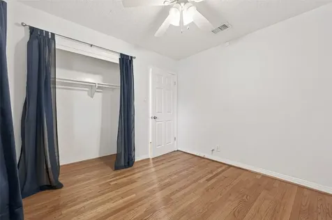3003 Topham Houston TX 77018