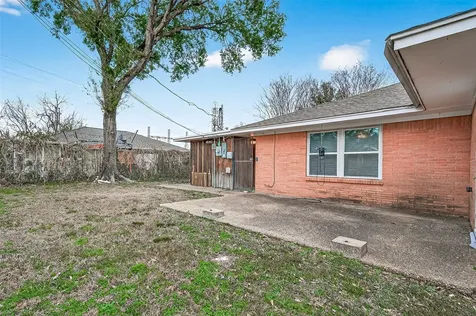 3003 Topham Houston TX 77018