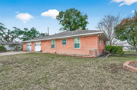 3003 Topham Houston TX 77018