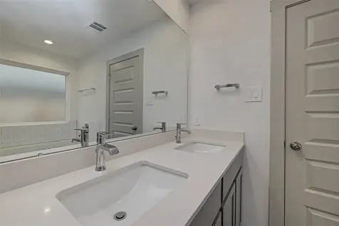 3418 Lake Landing Lane Missouri City TX 77459