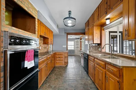 1008 Heights Street El Campo TX 77437