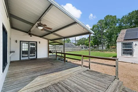 1008 Heights Street El Campo TX 77437