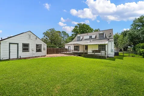 1008 Heights Street El Campo TX 77437