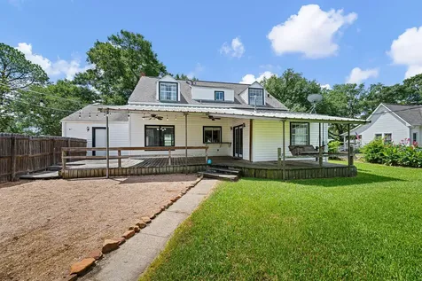 1008 Heights Street El Campo TX 77437