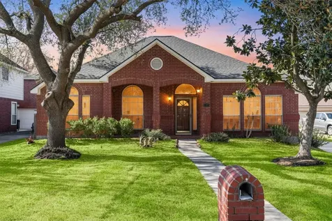 6314 Castle Lane Drive Houston TX 77066