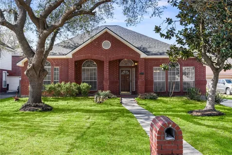 6314 Castle Lane Drive Houston TX 77066