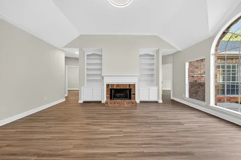 2015 Rosalyn Court Sugar Land TX 77478