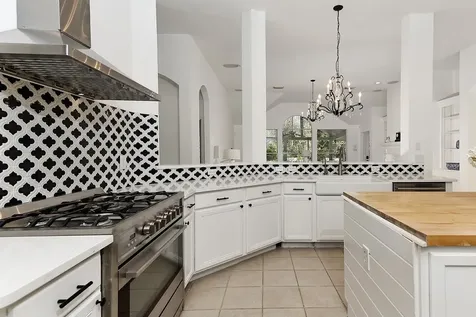 174 N Wimberly Way The Woodlands TX 77385