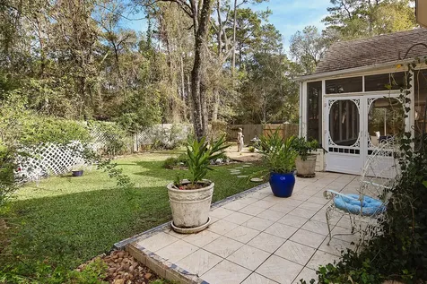 174 N Wimberly Way The Woodlands TX 77385