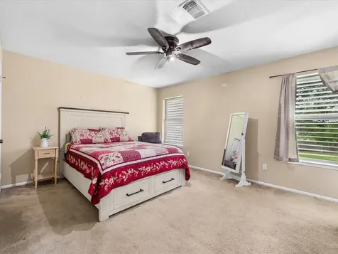 205 Oak Harbor Drive Houston TX 77062