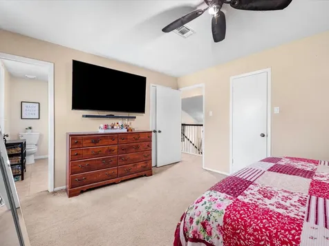 205 Oak Harbor Drive Houston TX 77062
