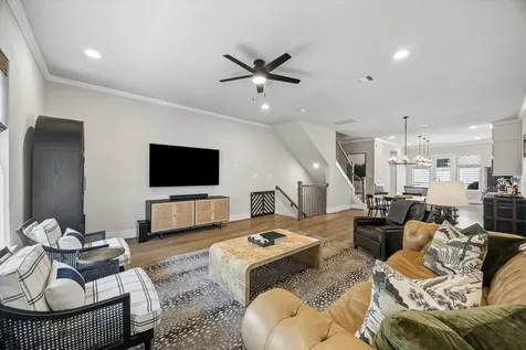 1309 W 24th Street B Houston TX 77008