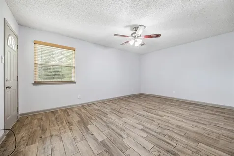 206 Lockett Street Brenham TX 77833