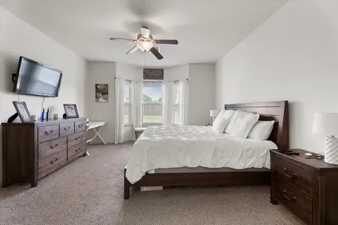 285 Country Crossing Circle Magnolia TX 77354