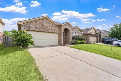285 Country Crossing Circle Magnolia TX 77354