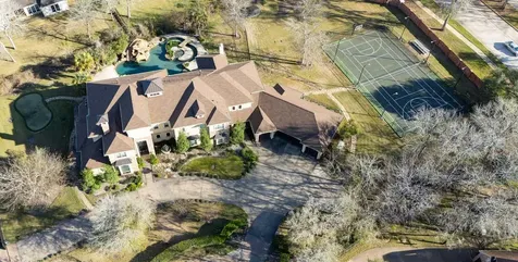6 Tall Trail Court Missouri City TX 77459
