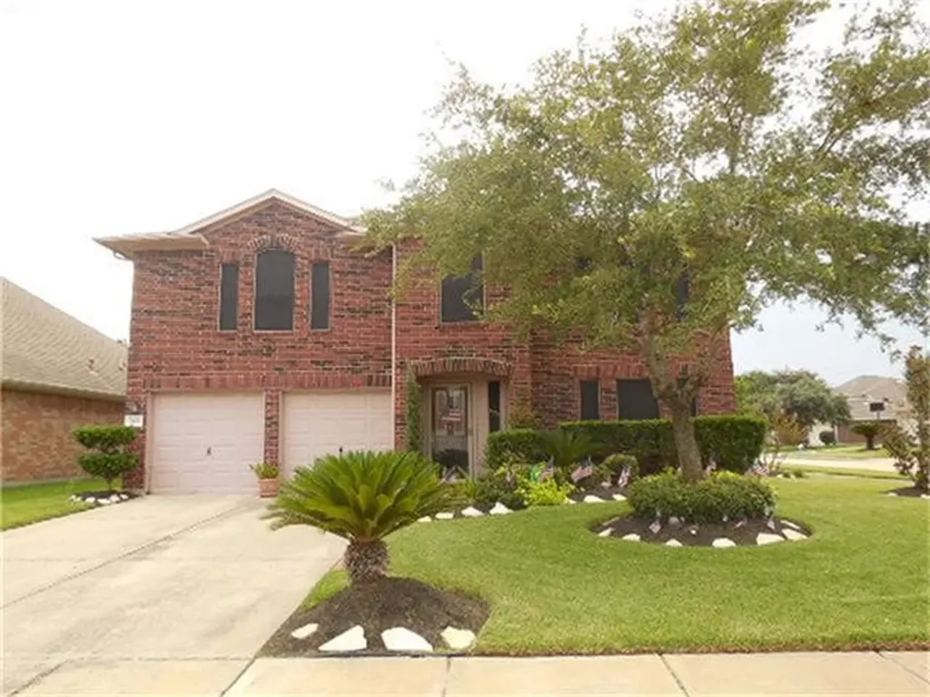 1402 Hunter Ridge Court Fresno TX 77545