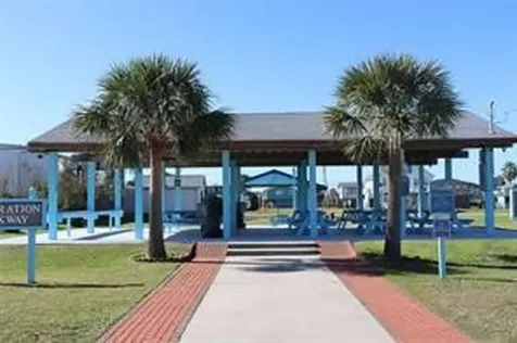 4214 Reeves Drive Galveston TX 77554
