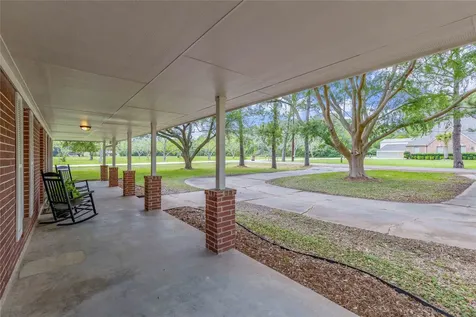 655 Avenue L Dickinson TX 77539
