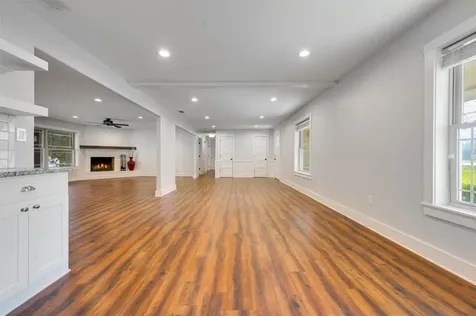 215 Perryman Road Lindale TX 75771